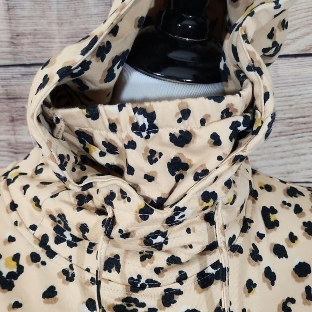 NWT Love Fire Animal Print‎ Sweatshirt Size X-Small - Picture 3 of 16